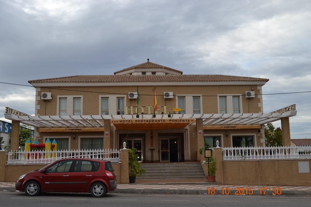 Hotel Poniente Moraleda De Zafayona Exterior foto